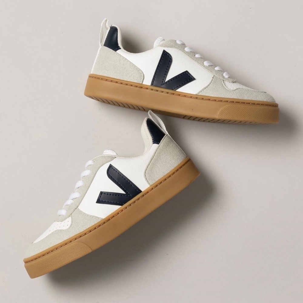 Veja V-10 Leather Sneakers Size 31
